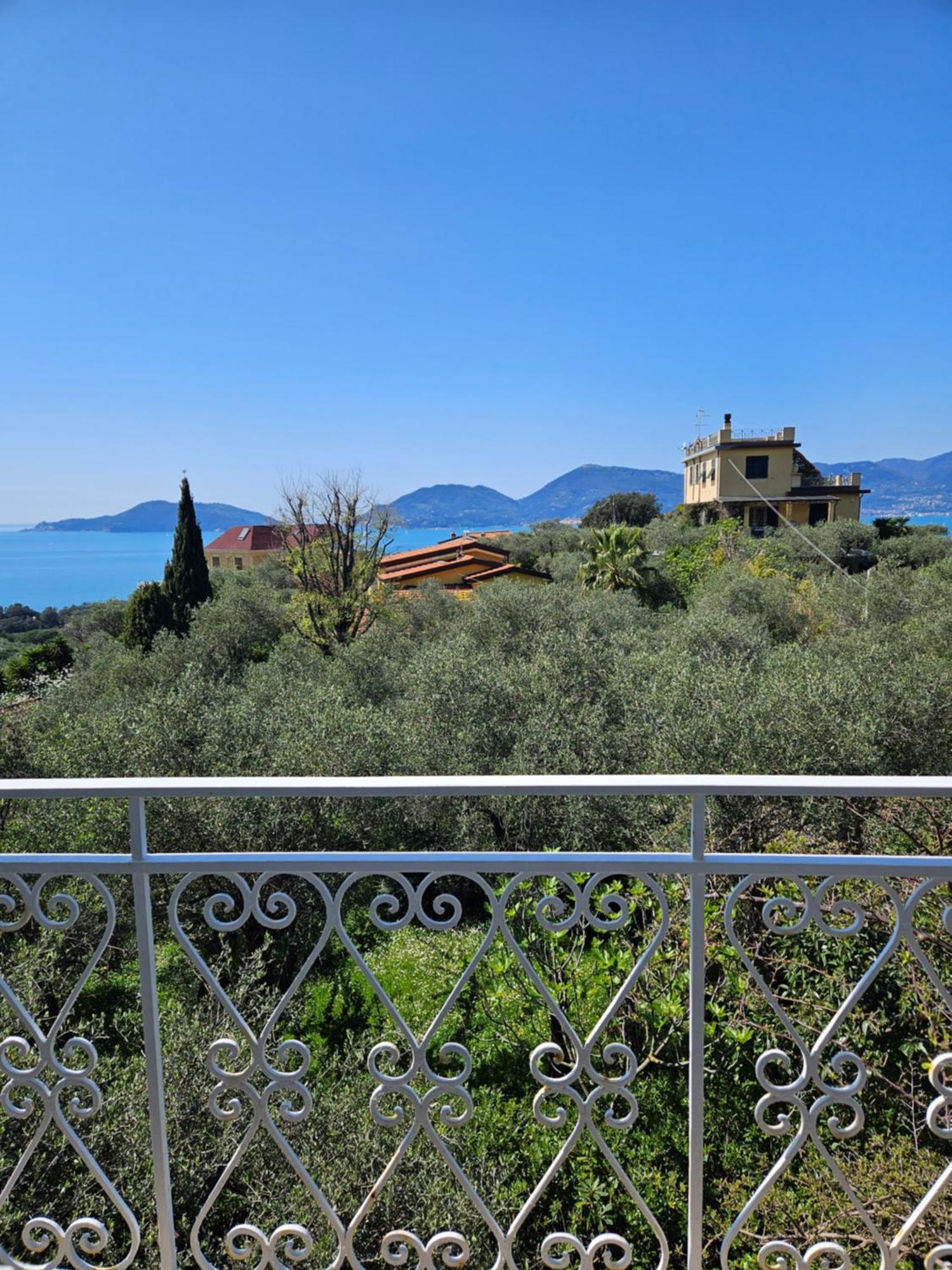 Villa Degli Ulivi - Free Parking Lerici Exterior photo